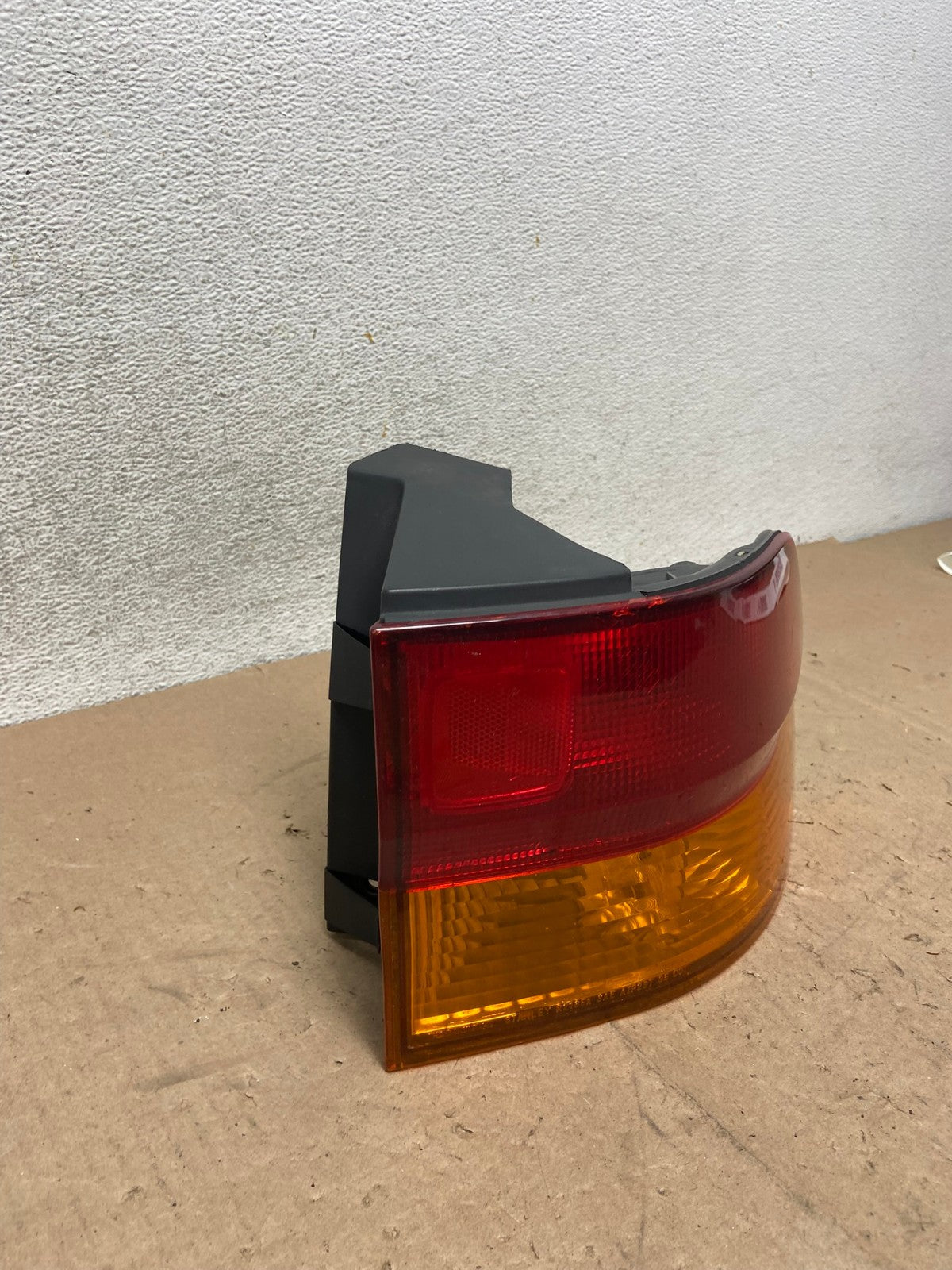 2002 2003 2004 Honda Odyssey Right Passenger Side Tail Light AG5418 LK1