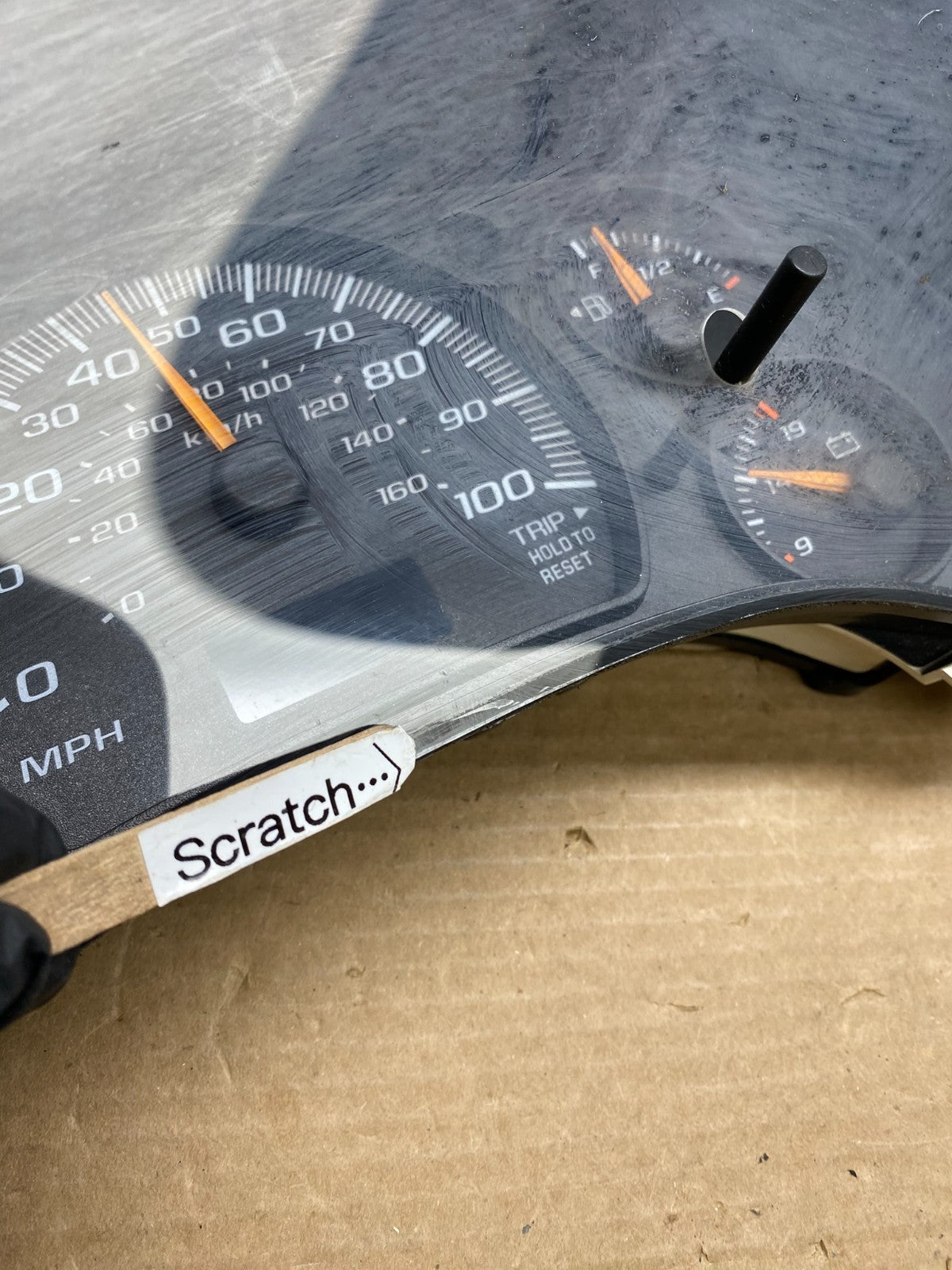 2004 to 2007 Chevrolet Express Speedometer Cluster Gauge OEM  W3017 DG1