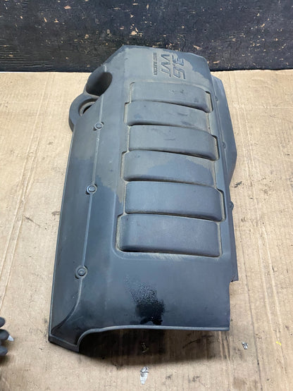 2007 to 2008 GMC Acadia 3.6L VVT Engine Cover Shield OEM t4070 DG2