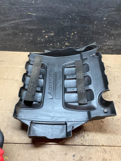 2005 to 2007 Honda Odyssey Black Engine Cover t9924 DG6