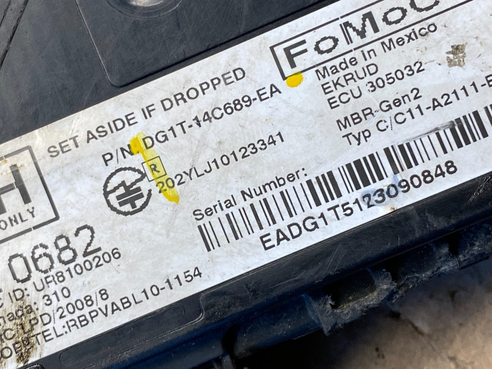 2013 to 2018 Ford Lincoln Rear Radar Blind Spot Module OEM r6070 DG6