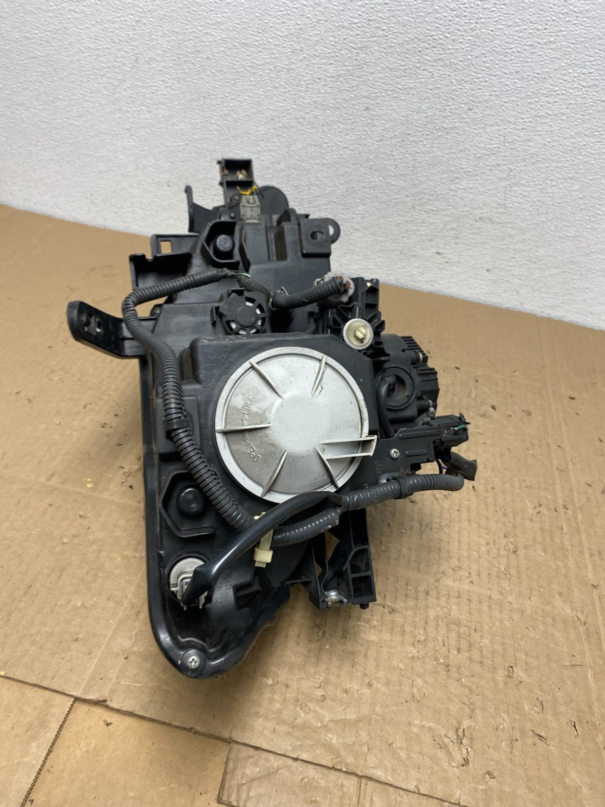 2011 to 2014 Nissan Murano Headlight Left Driver LH Side Oem Xenon Hid AC3990 DW8
