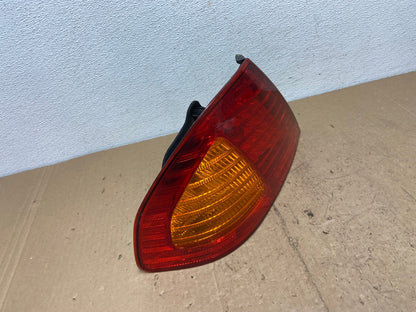 2000 2001 2002 Toyota Avalon Left Driver Side Tail Light AC7191 LK2