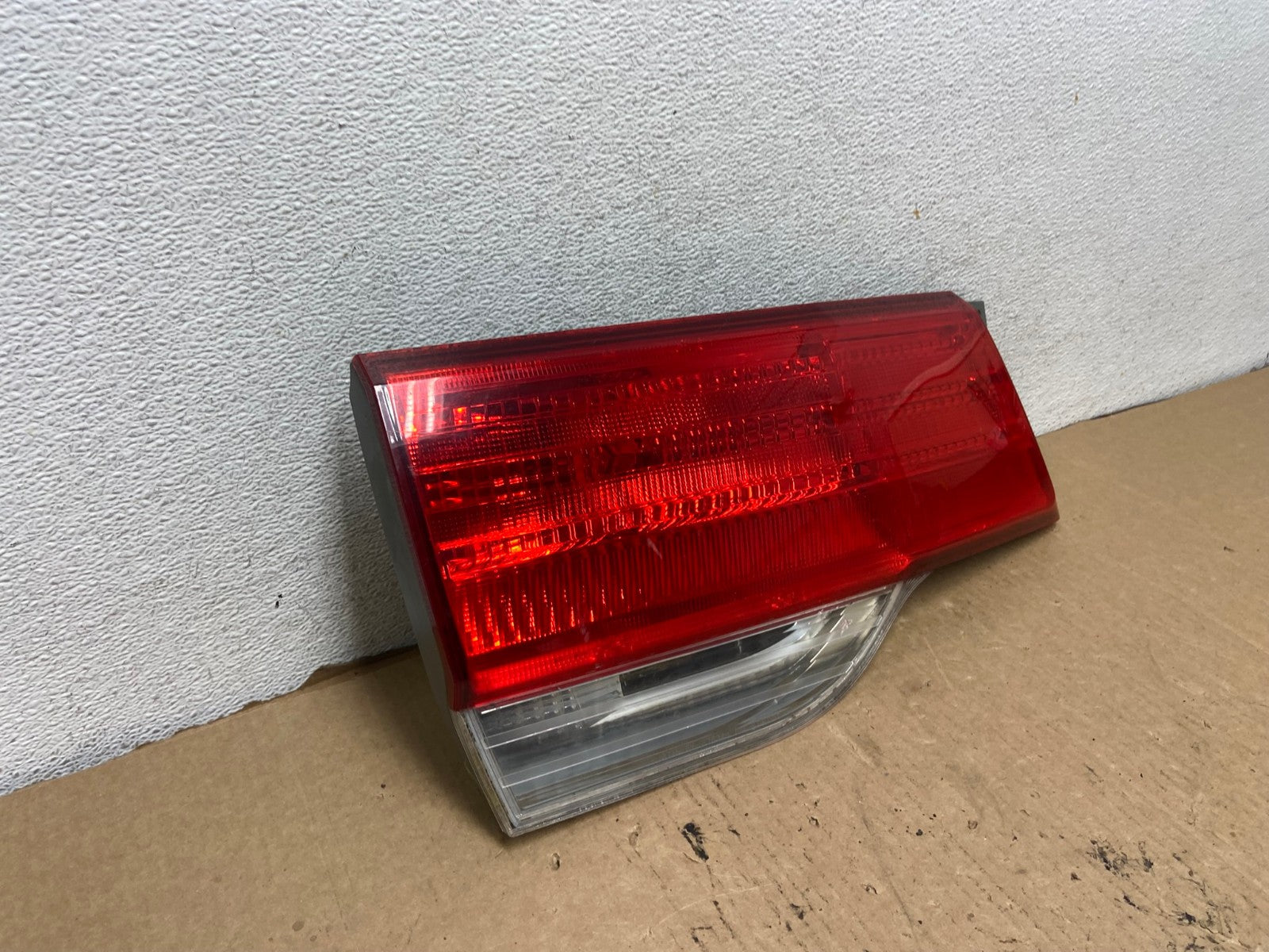 2008 to 2010 Honda Odyssey Left Driver LH Side Tail Light Inner AG2098 LK2