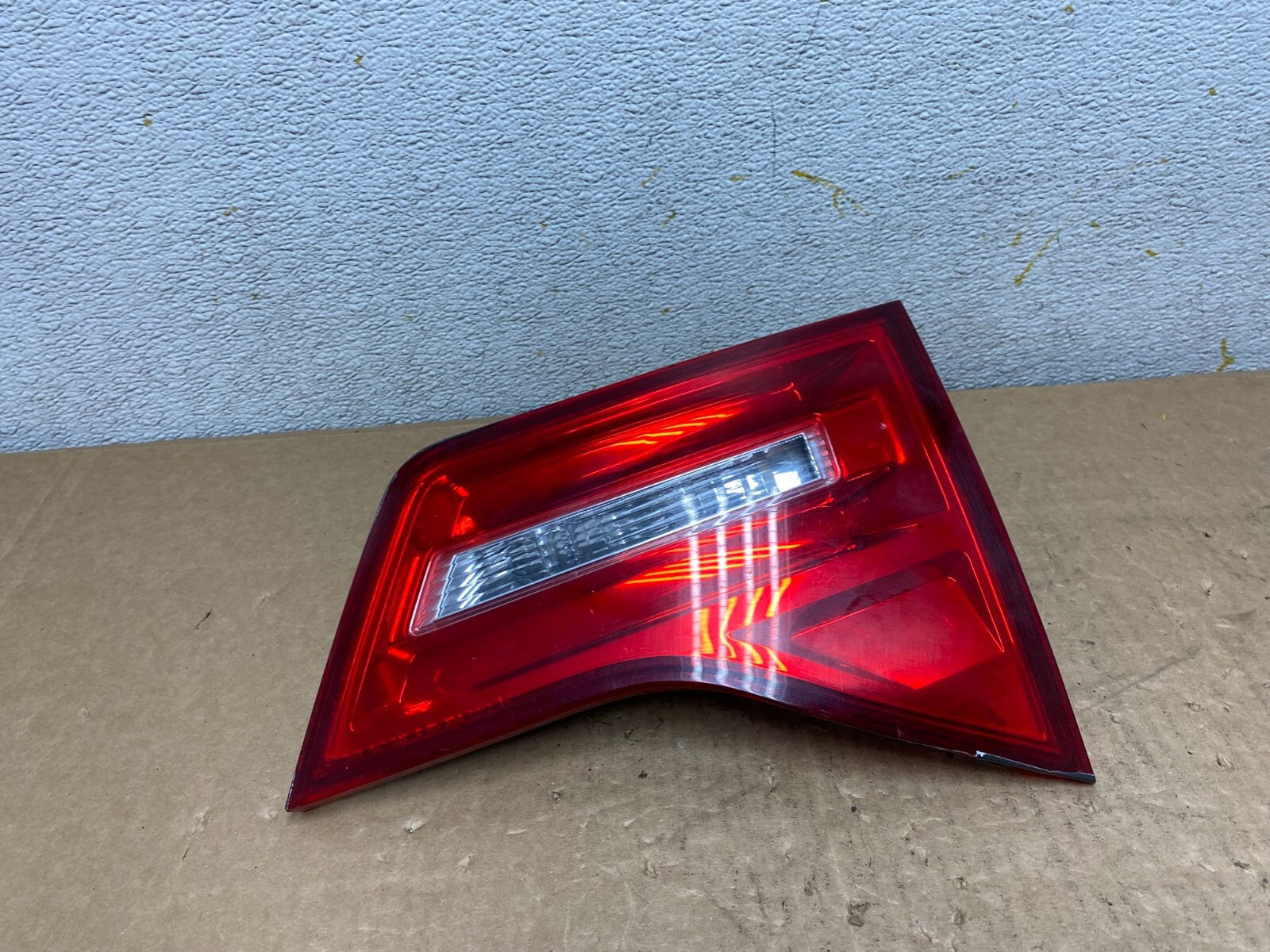 2007 2008 2009 Acura Mdx Right Passenger Rh Side Inner Tail Light Oem O5686 DW0