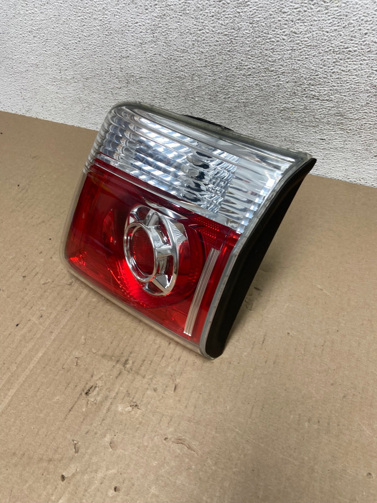 2007 to 2012 GMC Acadia Right Passenger Rh Hatch Tail Light Inner AF5822 LK1