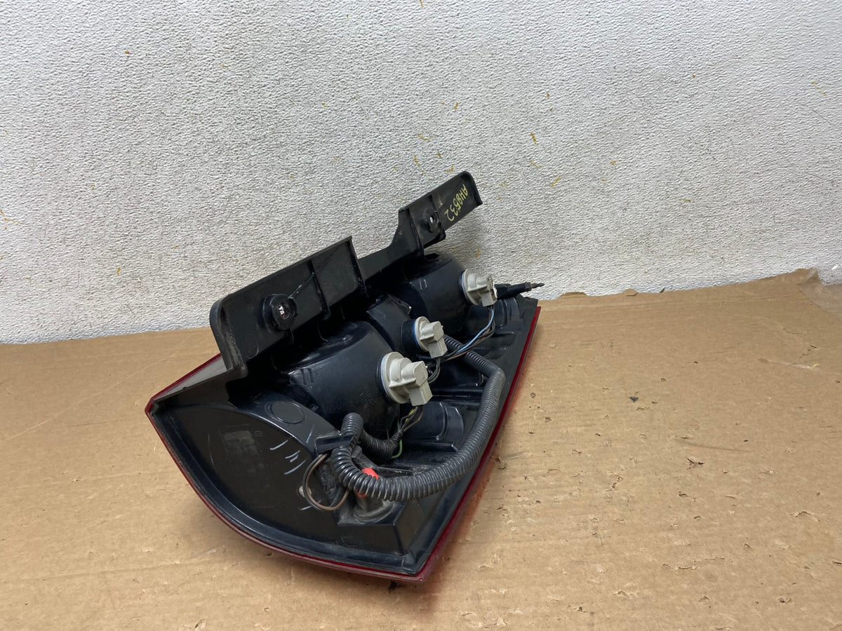 2008-2014 Chevrolet Tahoe Suburban Driver Lh Left Side Tail Light AH8532 LK6
