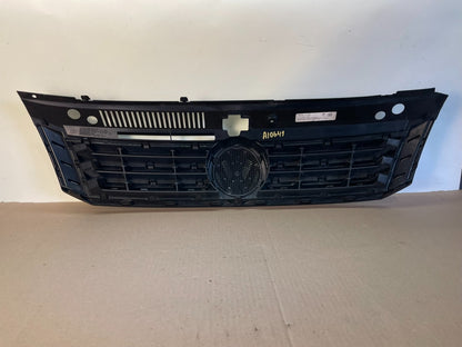 2016 to 2018 Volkswagen Passat Front Upper Grill Grille AI0641 DG3