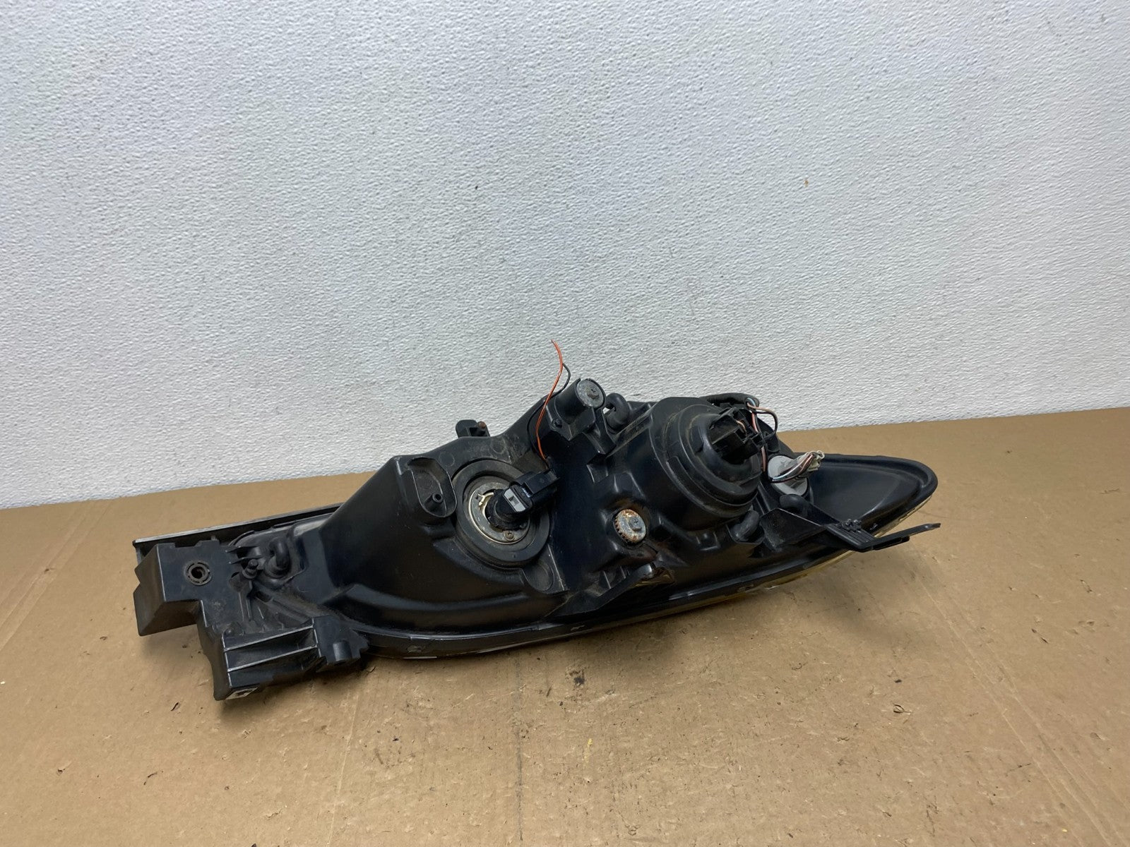 2004 to 2009 Mazda 3 Sedan Left Driver LH Side Headlight AC6000 DW6