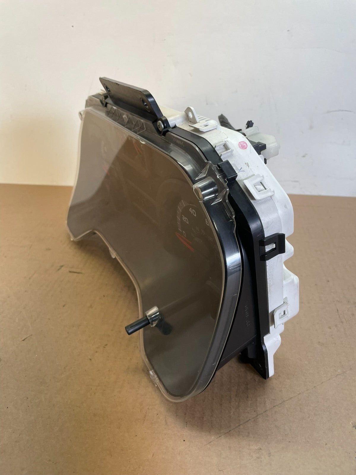 2011 to 2013 Ford E150 E250 E350 VAN Gauge Speedometer Cluster ai4327 DG2