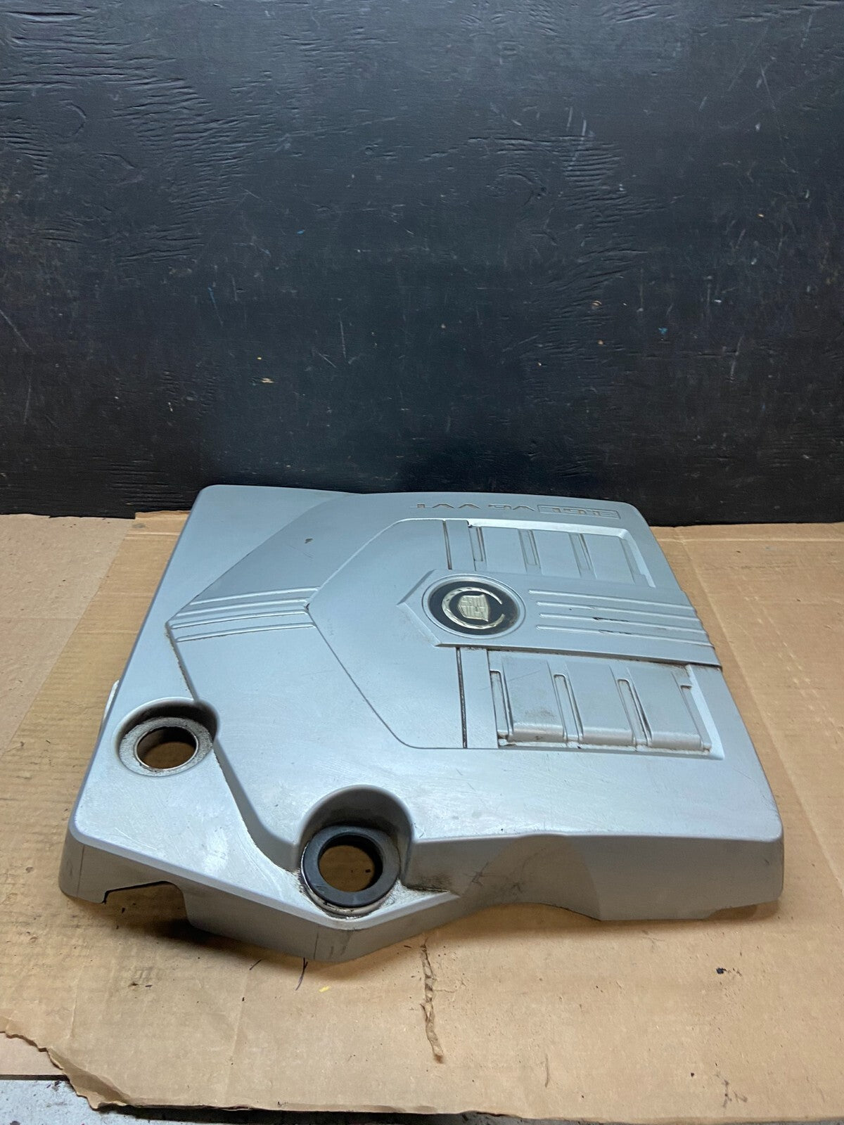 2004 to 2007 Cadillac CTS 3.6L Plastic Engine Cover Shield I3166 PS2