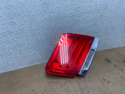 2009-2012 BMW 7-Series F01 F02 750i 750Li Left Driver Inner Tail Light AA6856 DW2