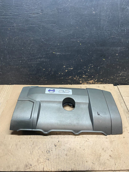 2007 to 2014 Volvo XC90 OEM 3.2L Upper Top Engine Motor Dust Cover Oem W5612 DG0