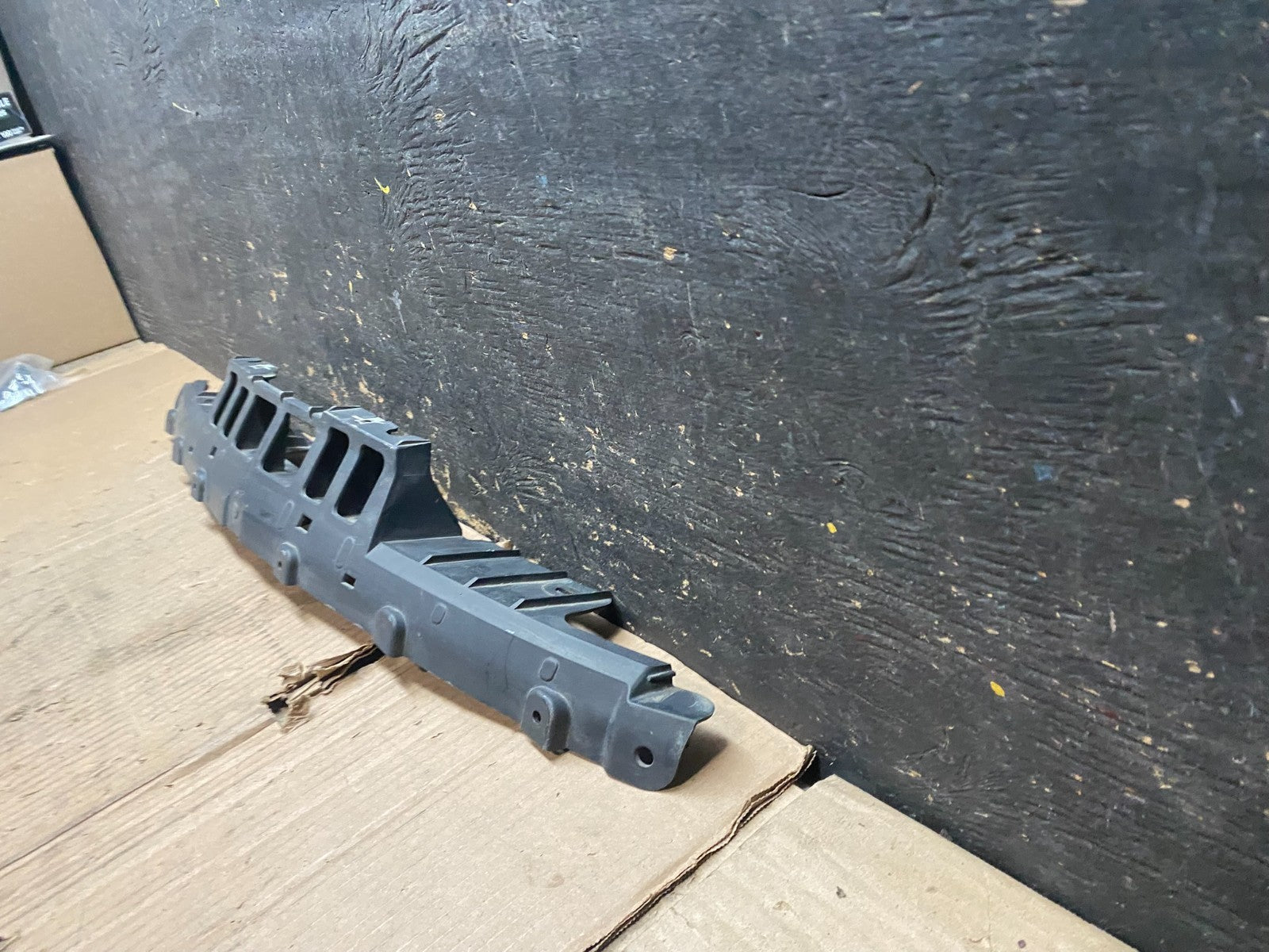 2013 to 2019 Chevrolet Trax Front Bumper Reinforcement 95390551 W48941