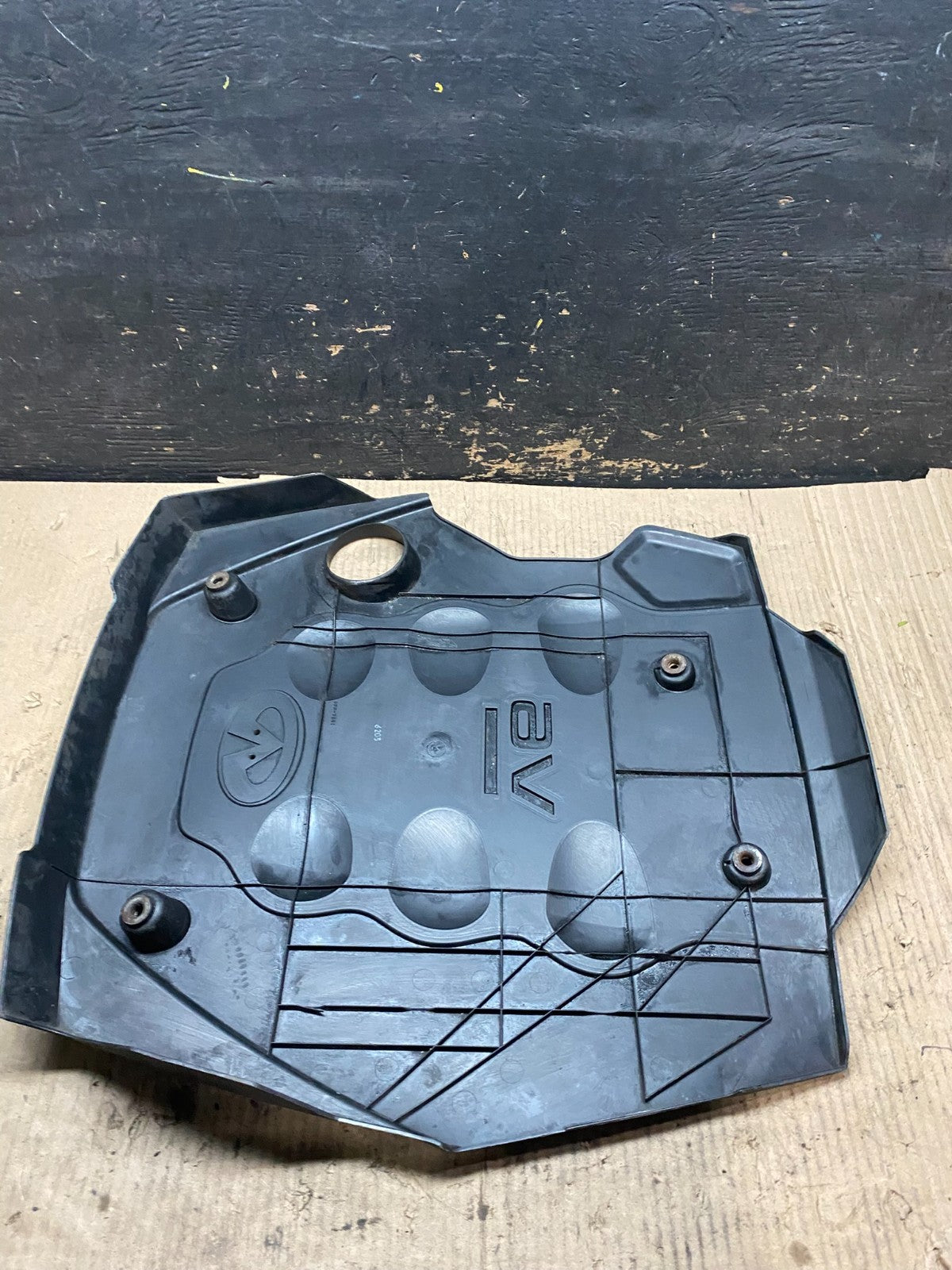 2003 to 2007 Infiniti FX35 M35 G35 V6 Engine Motor Cover OEM v4093 DG6