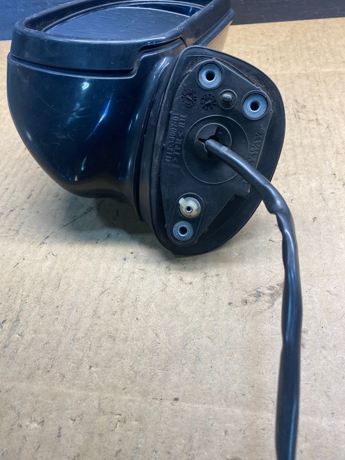 2006-2009 Mitsubishi Eclipse Right Passenger RH Door View Mirror AC4302 DW7