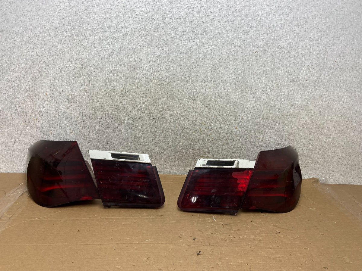 2009 to 2012 Bmw 7-Series F01 F02 750i Left+Right Tail Lights AH8466 DW0