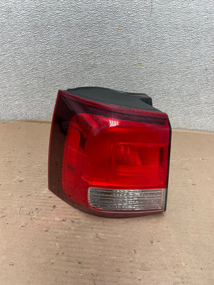 2014 2015 Kia Sorento Left Driver Lh Tail Light Oem AB0051 LK0