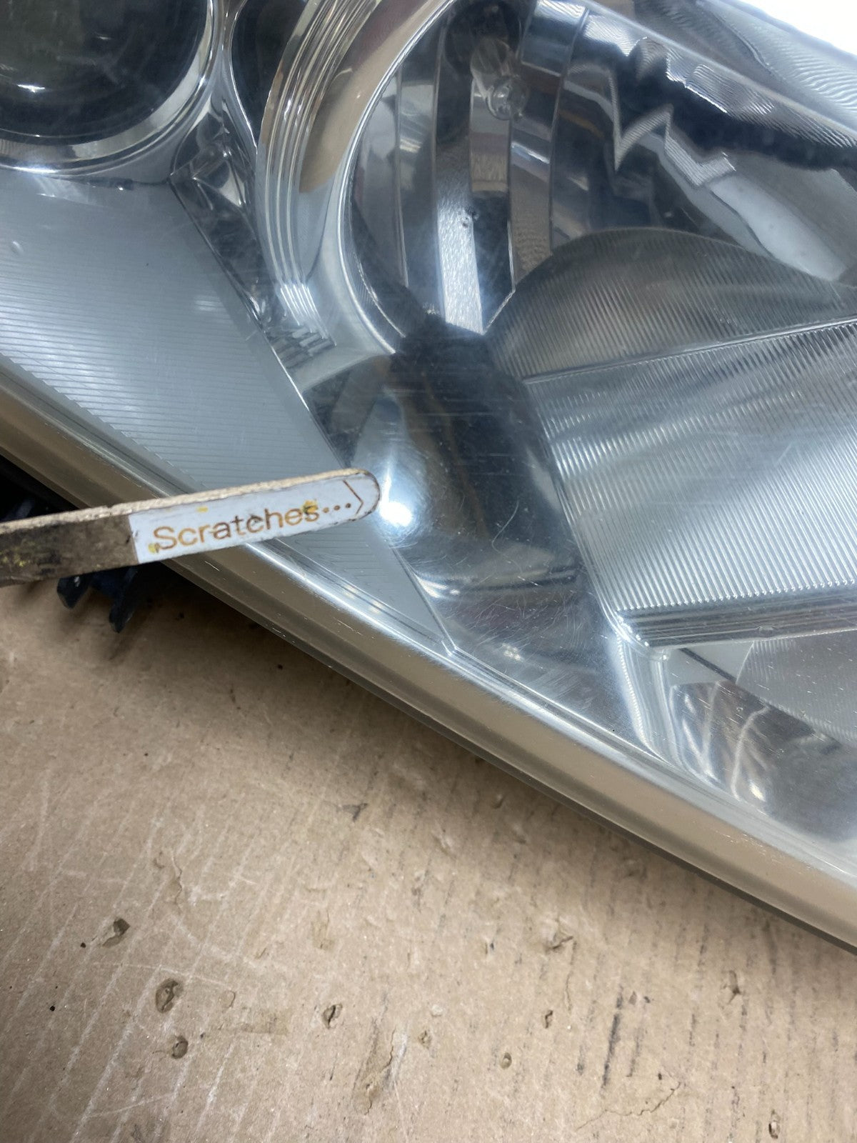 2012 to 2017 Nissan Quest Right Passenger RH Headlight Halogen AJ2538 DW3