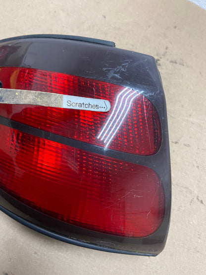1998 - 1999 Ford Taurus Wagon Sedan Left Driver Side Tail Light AF4538 LK3