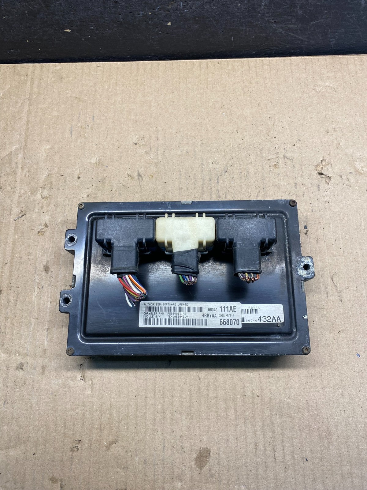 1999 Dodge Ram 5.9L Engine Control Module ECM PCM ECU p56040111ae AG9724 DG0
