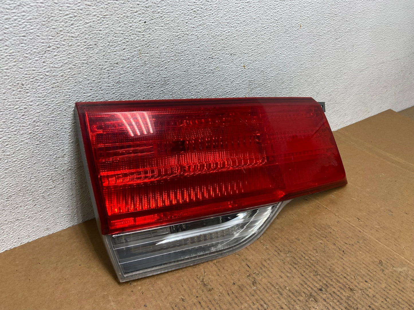 2008 to 2010 Honda Odyssey Left Driver LH Side Tail Light Inner AE1270 LK2
