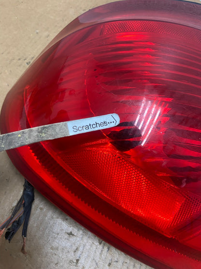 2003 to 2011 Lincoln Town Car Left Driver Lh Side Tail Light AE2822 LK3