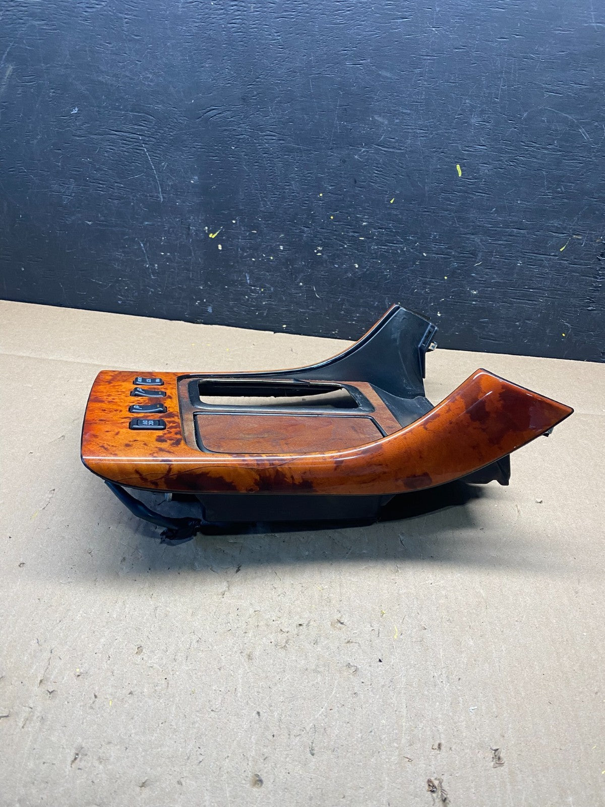 2002 2005 Lexus GS300 Center Console Shifter Bezel Cup Holder Trim OEM P3736 DG3