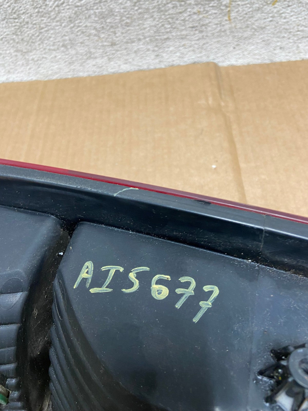2004 to 2008 Ford F150 F-150 Left Driver LH Side Tail Light AI5677 LK6