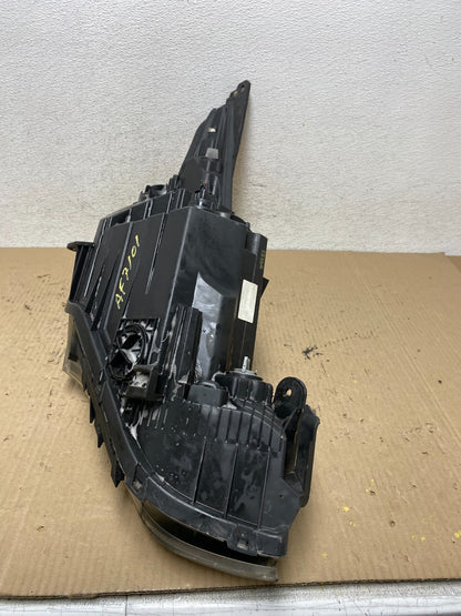 2012 - 2017 Hyundai Veloster Left Driver LH Side Halogen Headlight AF7101 DW6