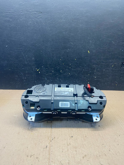 2014 Jeep Cherokee Speedometer Gauge Cluster OEM P5576 DG6