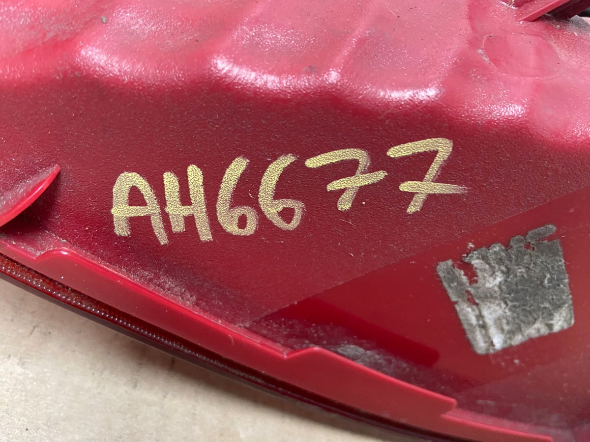 2006-2011 Hyundai Accent Sedan Left Driver Side Lh Tail Light AH6677 LK6