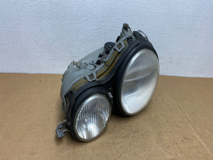 1996-1999 Mercedes E E320 E430 Left Driver LH Xenon Headlight AD1321 DW2