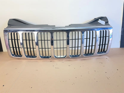 2005 2006 2007 Jeep Grand Cherokee Front Upper Grill Grille AG7708 DG0
