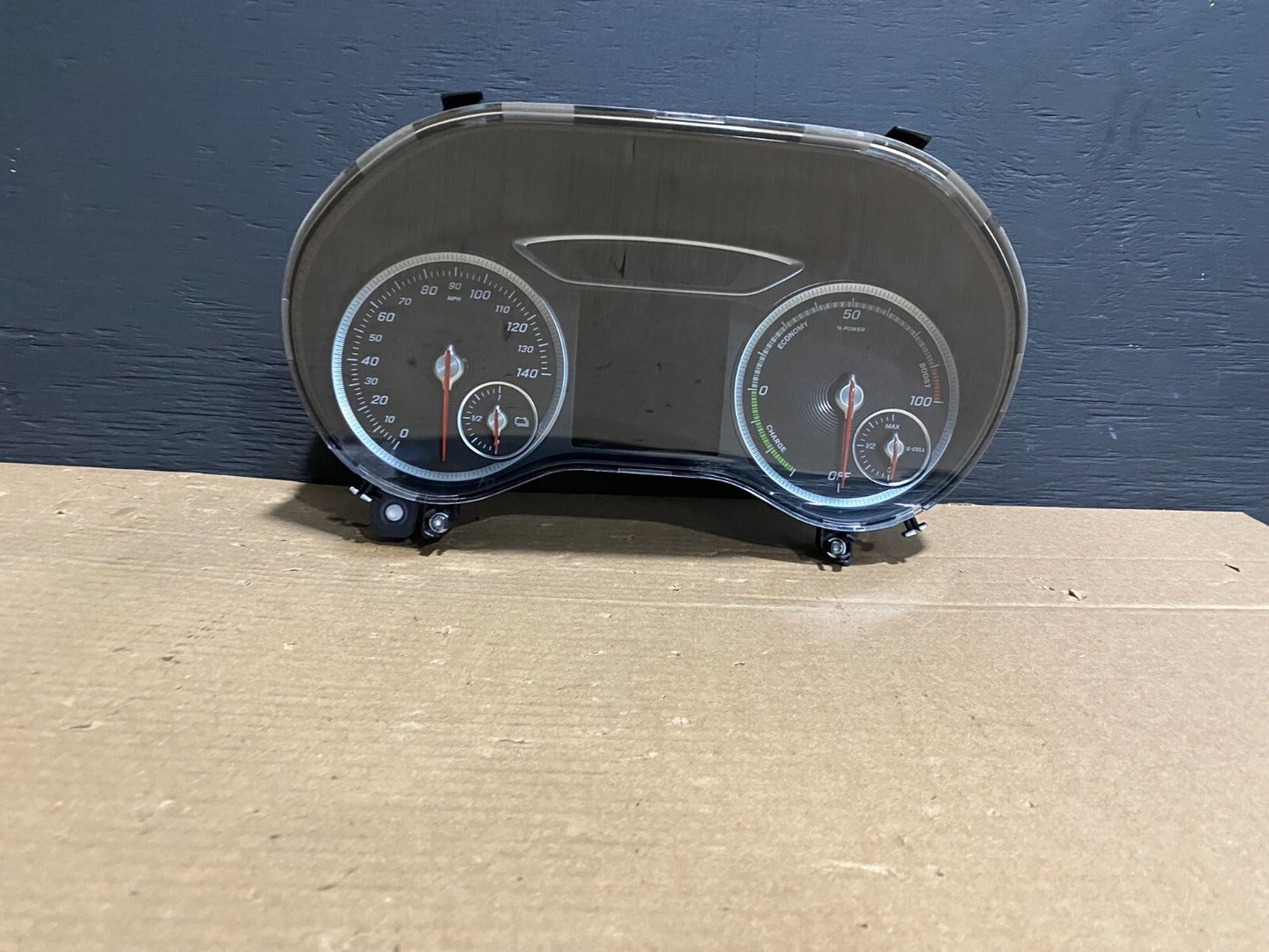 2015 to 2017 Mercedes-Benz B250 Cluster Speedometer D45790