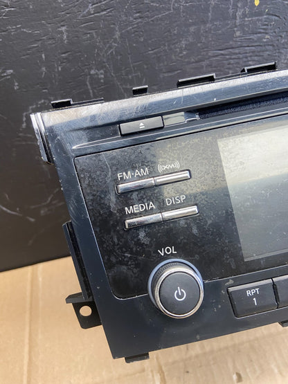 2013 to 2015 Nissan Altima Radio Cd Mp3 Player AUX Port 281853ta1b AB9395 DG3