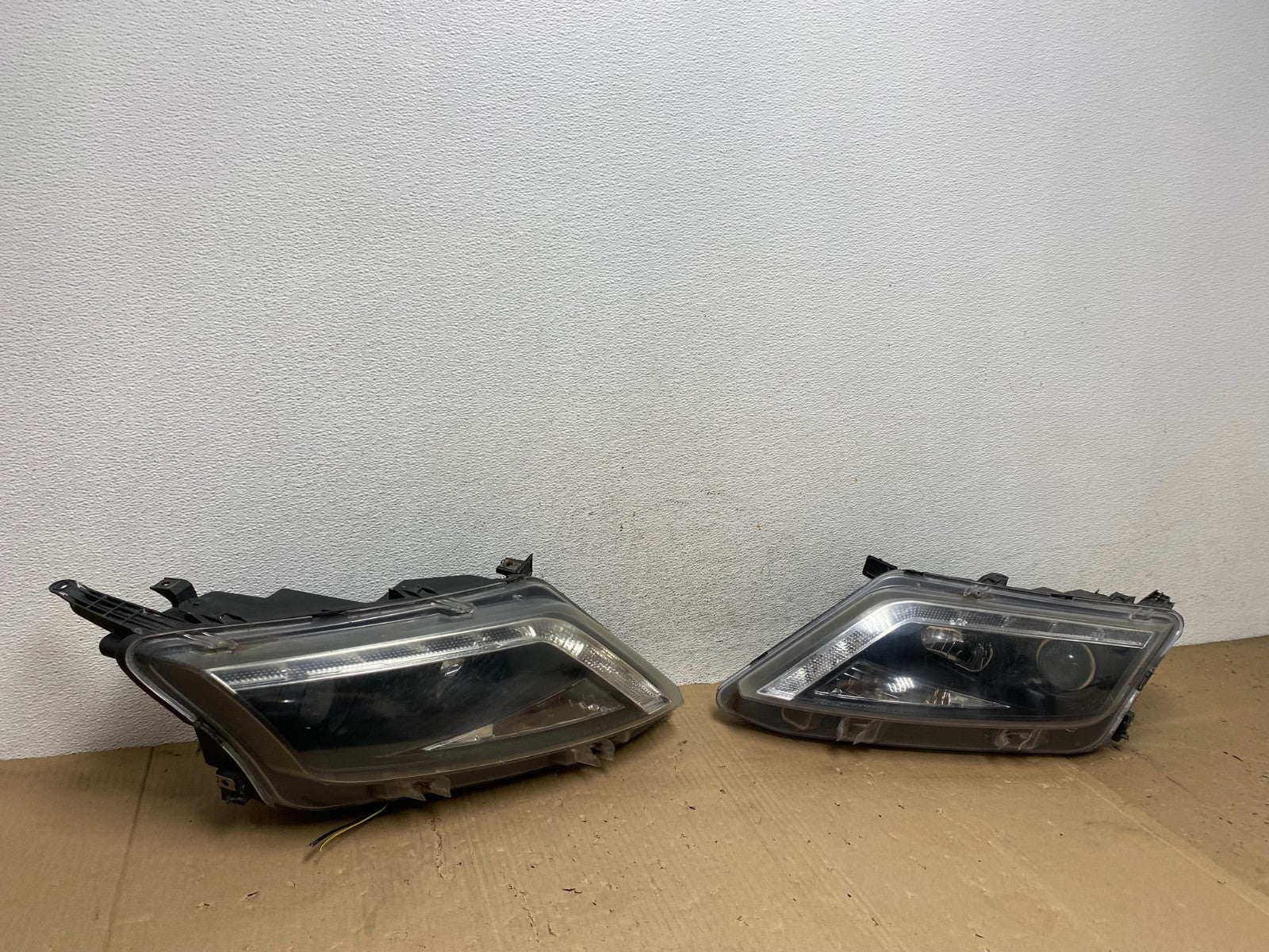 2010 2011 2012 Ford Fusion Left+Right Set LED Headlights ae9156 DG2