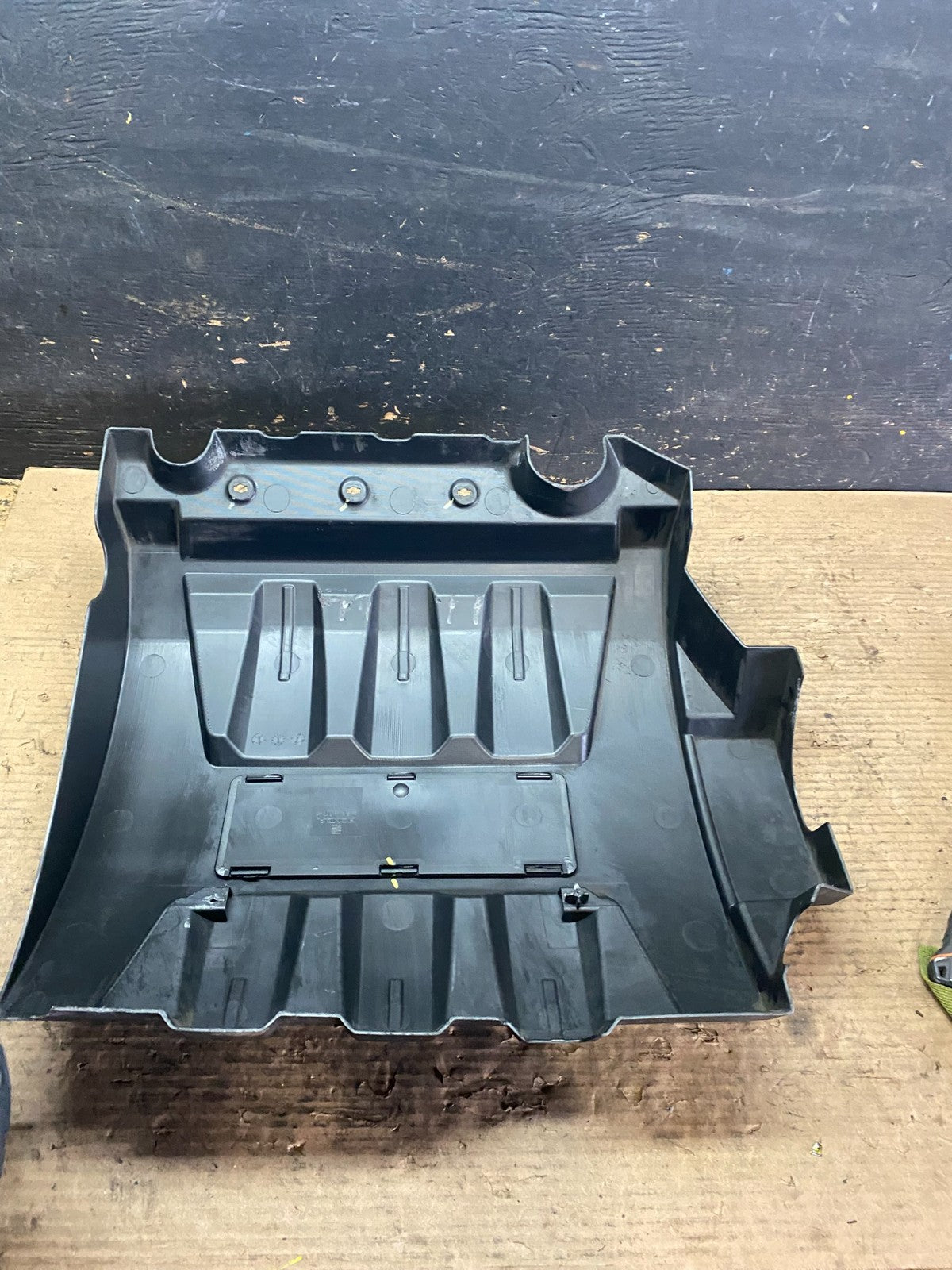 2006 to 2008 Honda Pilot Black Engine Cover OEM 3.5L s5965 DG4