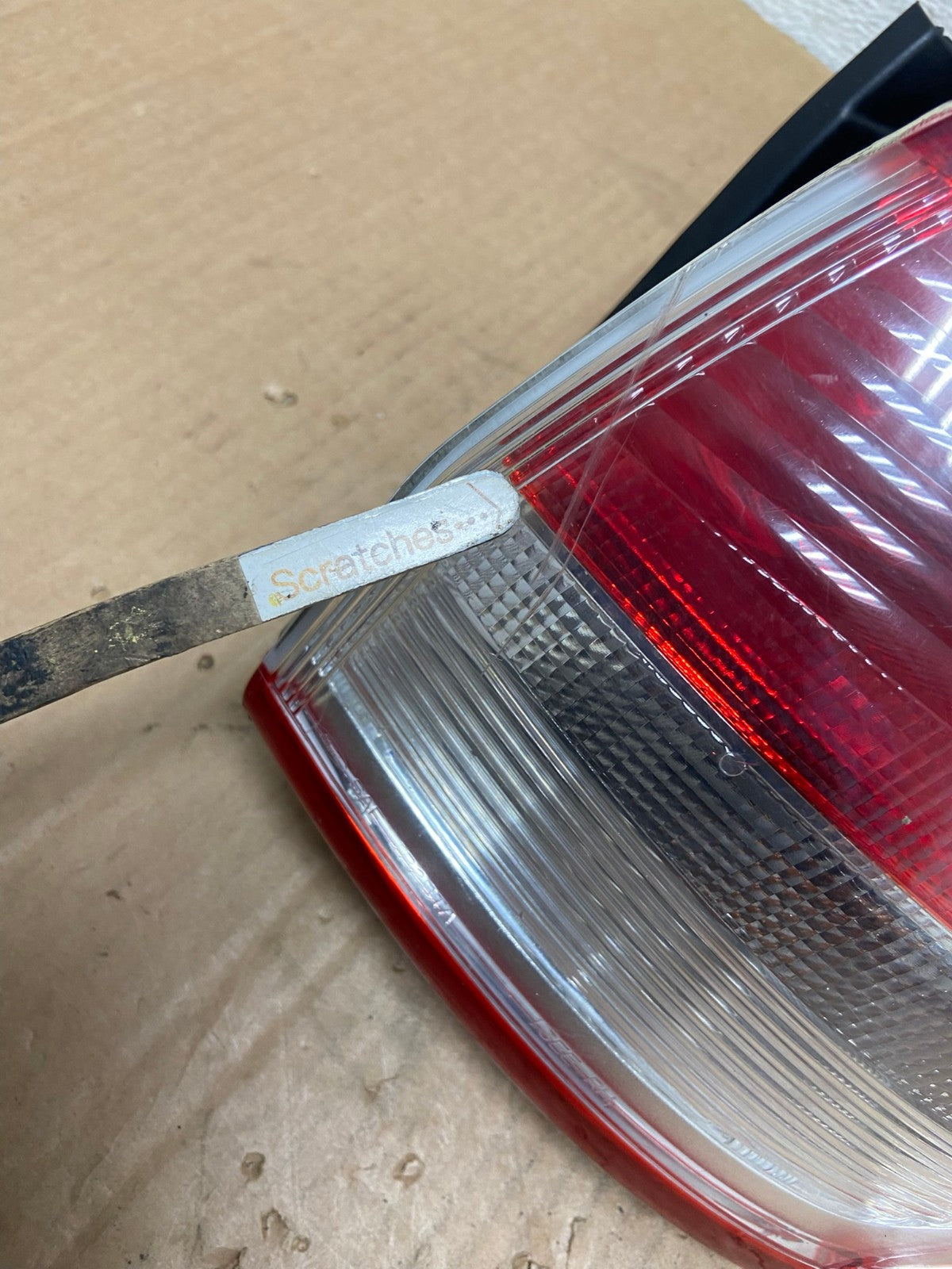 2013 to 2016 Ford Escape Right Passenger RH Side Tail Light AI5627 LK3