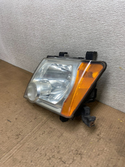 2005 - 2015 Nissan Xterra Driver Left LH Side Headlight AA6956 DW1