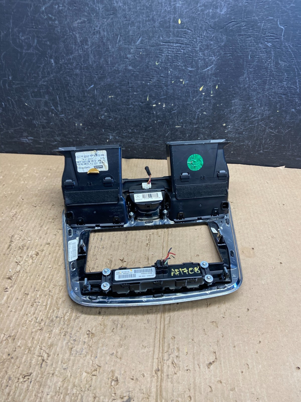 2011 - 2014 Chrysler 200 Dash Radio Bezel Trim Clock Hazard Bezel AF1708 DG4
