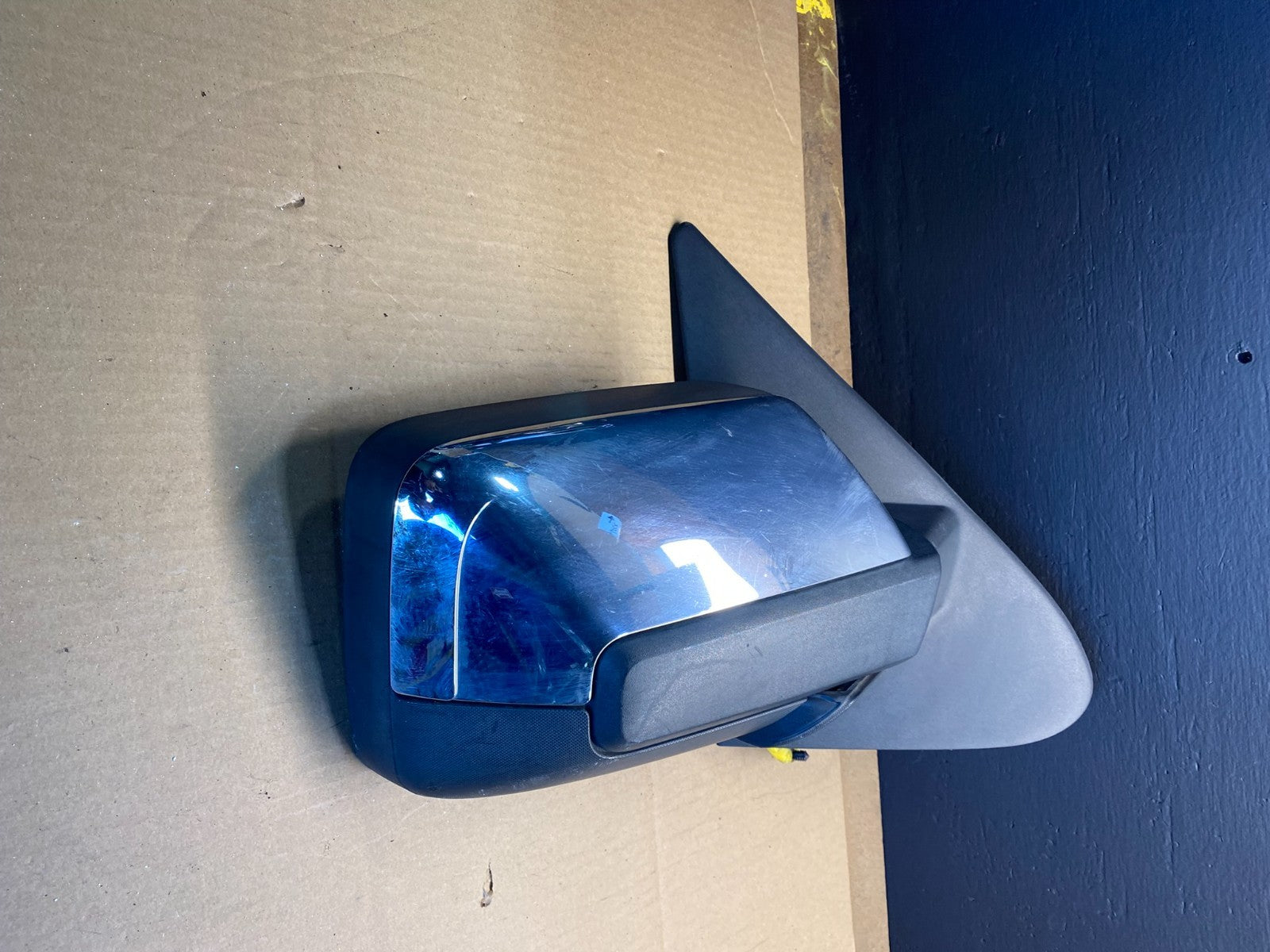 2007 to 2014 Lincoln Navigator Right Passenger Heat Door Mirror OEM AB4137 MS0