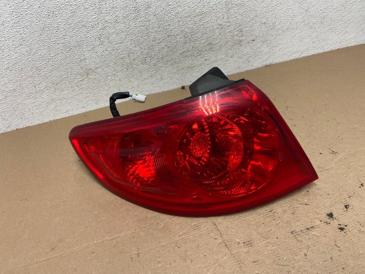 2007 - 2009 Hyundai Santa Fe Left Driver LH Side Tail Light AF4762 LK0