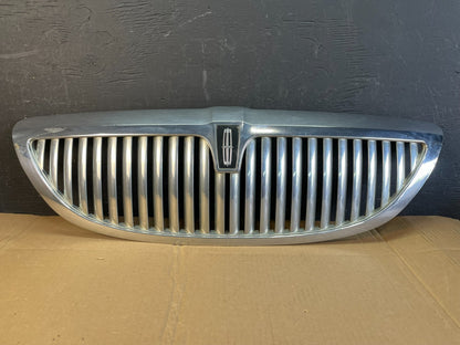 2003 to 2011 Lincoln Town Car Front Upper Grille Grill Chrome W/Emblem ac5309 DG0