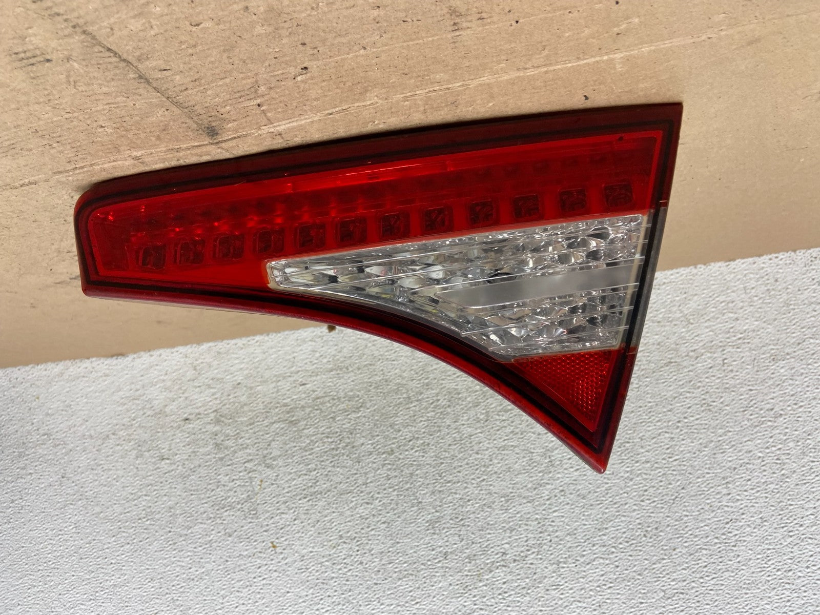 2011 2012 2013 Kia Optima Hybrid Right Passenger Inner Tail Light AF7364 DW0