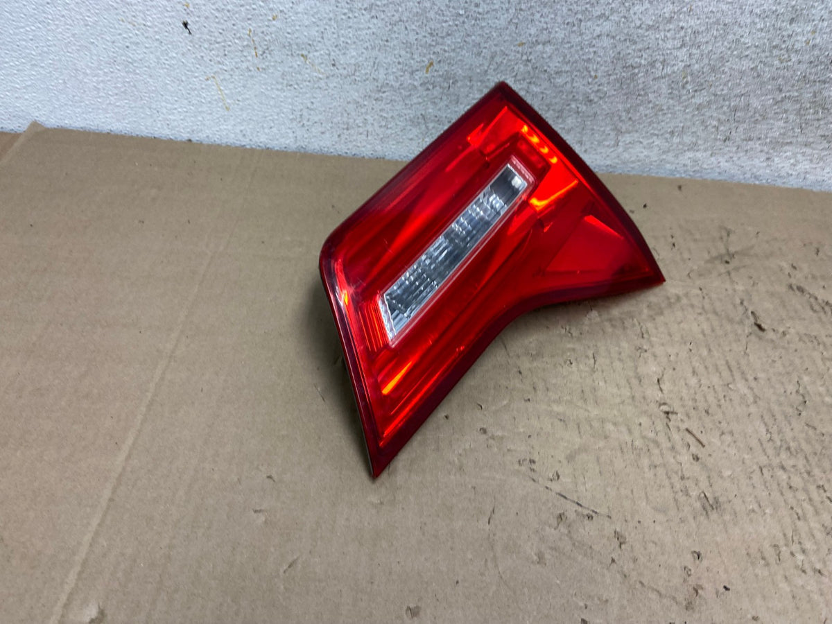 2007 2008 2009 Acura Mdx Right Passenger Rh Side Inner Tail Light AI2480 LK2