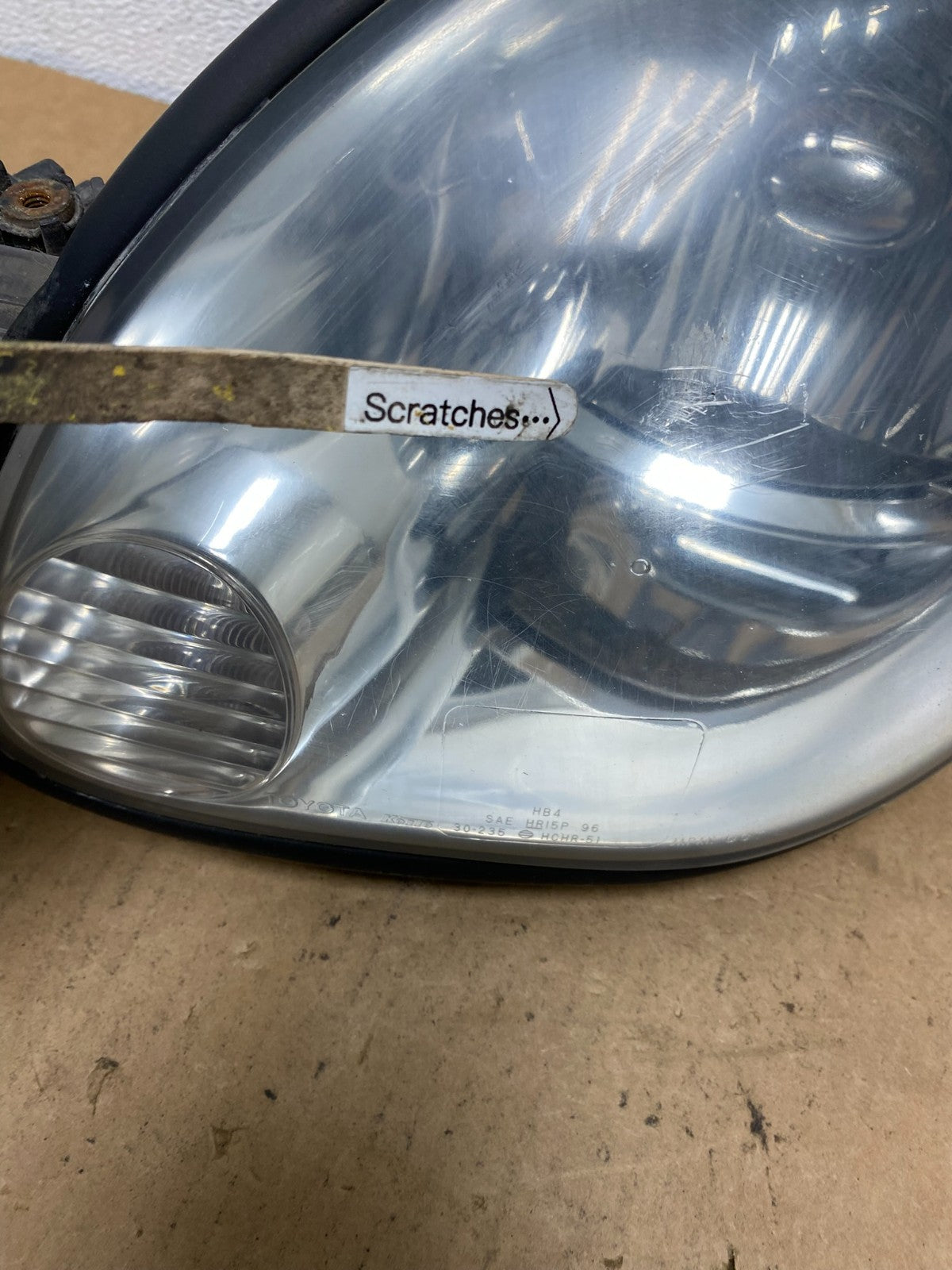 2001 to 2005 Lexus GS430 Gs300 Left Driver Lh Headlight Halogen AC8550 DW3