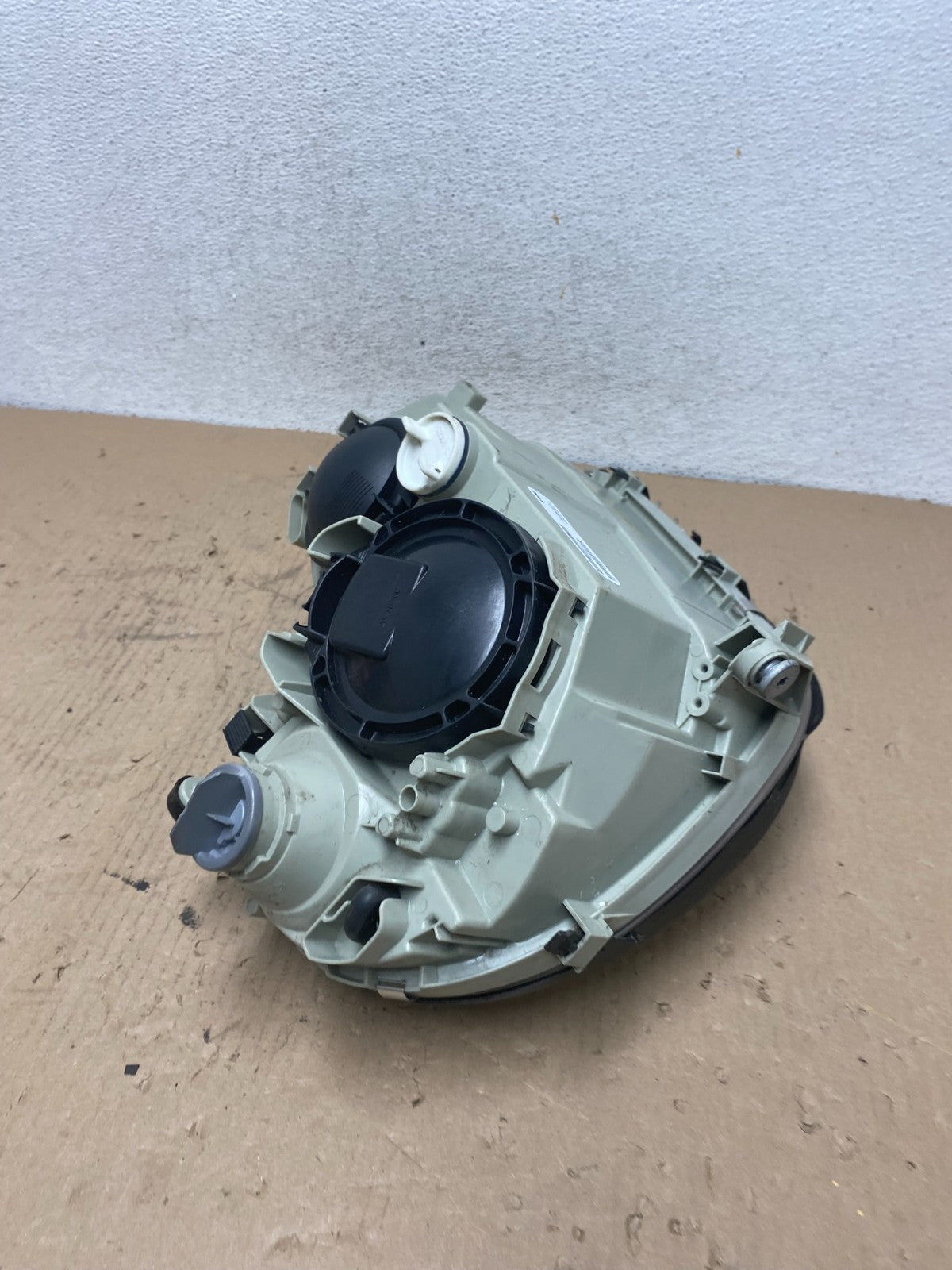 2005 to 2007 Mercedes-Benz C-Class Left LH Side Headlight AF4251 LK7