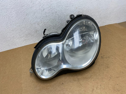 2005 to 2007 Mercedes-Benz C-Class Left Driver LH Side Headlight AE2990 DW2