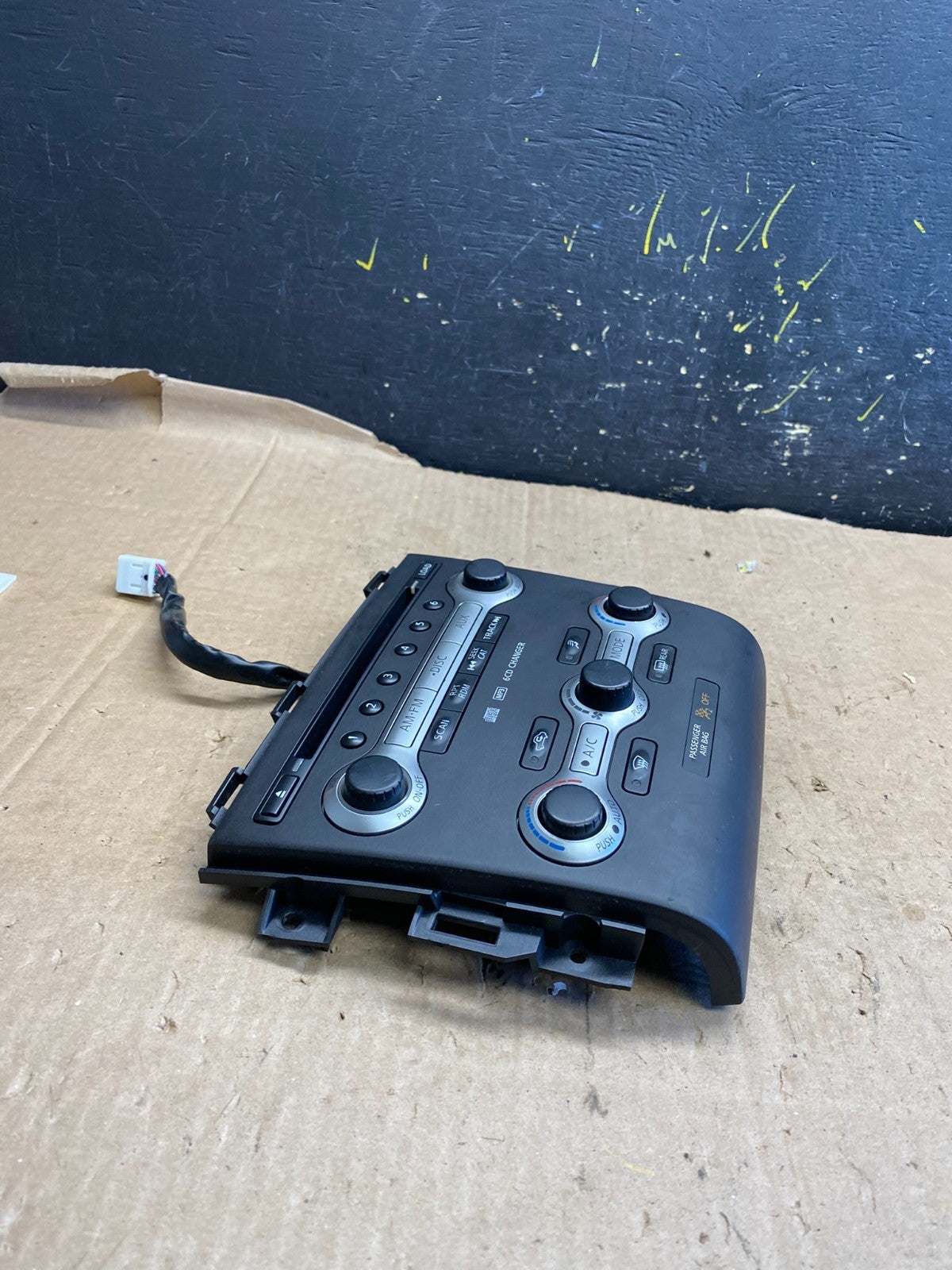 2010 - 2014 Nissan Murano Temperature Climate A/C AC Control Panel Z1725 DG2